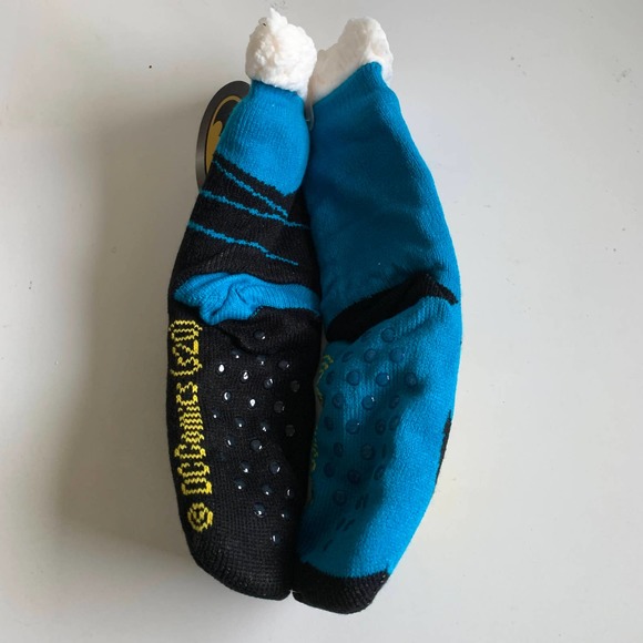 DC Comics Batman Cozy Fuzzy Soft Warm Non-Slip Christmas Sherpa Winter Socks NEW - Picture 3 of 7
